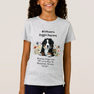 T-Shirt Chien de montagne bernois dans les fleurs sauvages