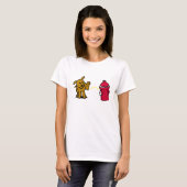 T-shirt Chien faisant pipi sur une bouche d'incendie (Devant entier)