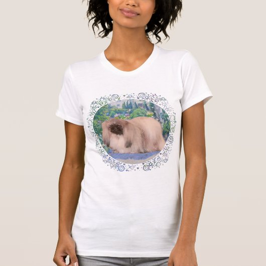 T-shirt Chien pekingese dans le jardin fleuri (Devant)