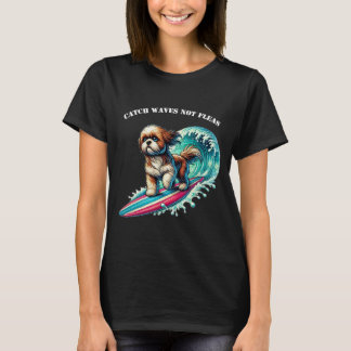 T-shirt Chien surf avec un Surfboard chevauchant une grand