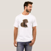 T-shirt Chiot de quatre mois de laboratoire de chocolat (Devant entier)