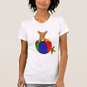 T-shirt Chiwawa d'AL sur une chemise de ballon de plage