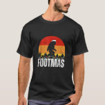 T-SHIRT CHRISTMAS AMUSANT PIERRE VINTAGE DE PIED GROS PORT<br><div class="desc">CHRISTMAS AMUSANT PIERRE VINTAGE DE FOOTMAS GRAND PIED PORTANT SANTA HAT Débardeur</div>