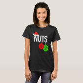 T-shirt Christmas Chest Nuts Christmas Couple Mr and Mrs L (Devant entier)