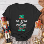 T-shirt Christmas Elf Office Team Party & Family Matching<br><div class="desc">Faites entrer votre équipe de bureau, votre famille ou vos amis dans l'esprit des fêtes avec nos t-shirts de Noël drôles ! Parfaites pour les fêtes de bureau, les réunions de famille ou les événements festifs, ces chemises apportent une touche amusante à la saison des fêtes. Que ce soit pour...</div>
