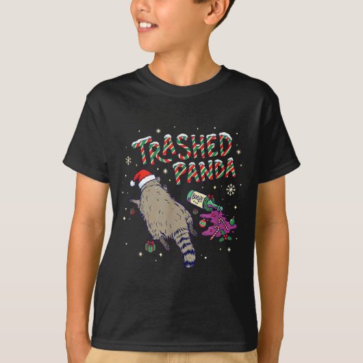 T-shirt Christmas Funny Trashed Panda Racoon Gets Drunk Xm (Devant)