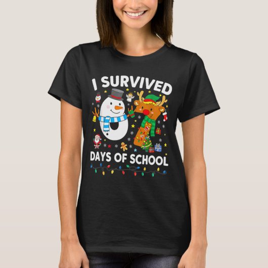 T-shirt Christmas I Survived 67 Days Of School Funny Meme (Devant)