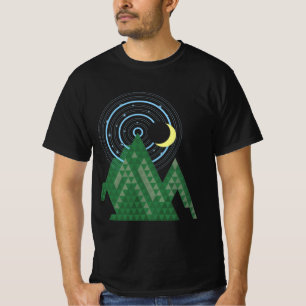 T-shirt ciel de lune croissant dans la montagne