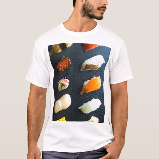 T-shirt Classic Sushi Set – 10 classic pieces on a stone p (Devant)