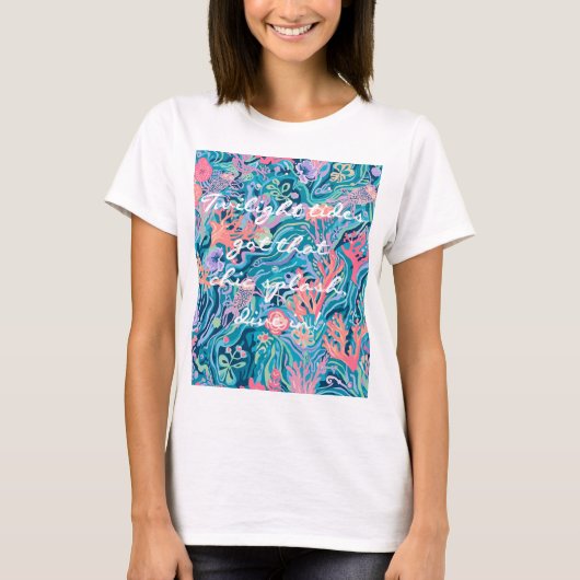 T-shirt classique au graphisme élégant (Devant)