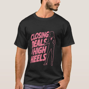 T-shirt Clôture D'Opérations En Talons Élevés —