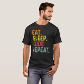 T-shirt Code de programmation de répétition de code de vei (Devant entier)