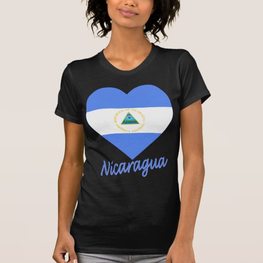 T-shirt Coeur de drapeau du Nicaragua (Devant)