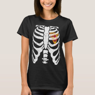 T-shirt Coeur de pizza dans Xray Ribcage Skeleton costume 