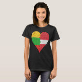 T-shirt Coeur du drapeau lituanien letton (Devant entier)