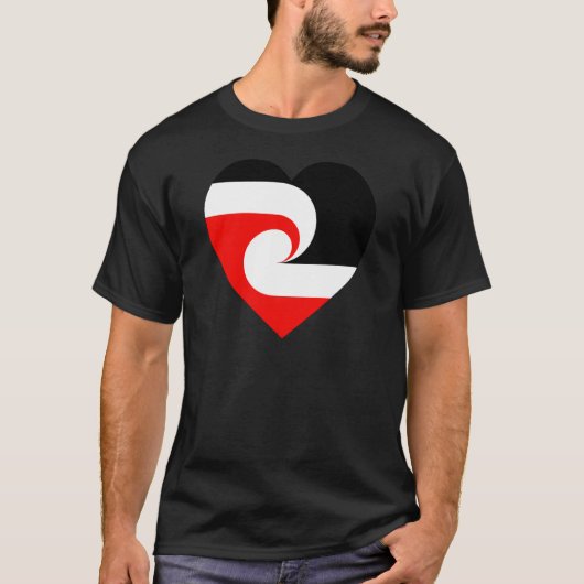 T-shirt Coeur maori de drapeau (Devant)