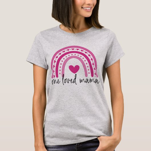 T-shirt Coeur rose Arc-en-ciel Une maman aimée (Devant)