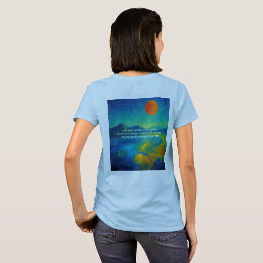 T-shirt Coeur-soleil en tant que centre (Dos entier)