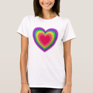 T-shirt Cœurs arc-en-ciel en 3D superposés