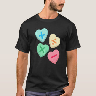 T-shirt Cœurs de la Saint-Valentin avec des symboles mathé