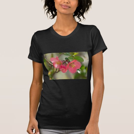 T-shirt Cognassier à Fleurs Roses Glow (Devant)