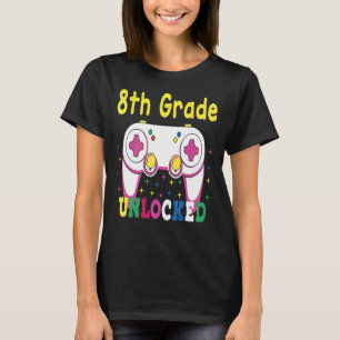 T-shirt Colorf rétro déverrouillé de 8e année
