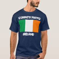 Comté Mayo, Irlande avec le drapeau irlandais