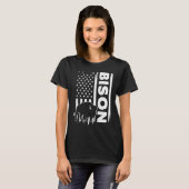T-shirt Concept graphique de chasse au bison drapeau améri (Devant entier)