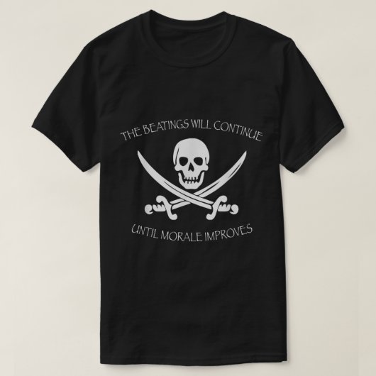 T-shirt Conception crâne de pirate et épées drôle (Design devant)