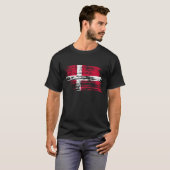 T-shirt Conception danoise fraîche de drapeau (Devant entier)