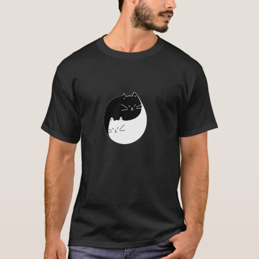 T-shirt Conception de chats noirs et blancs (Devant)