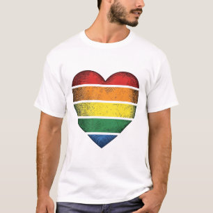 T-shirt Conception de chemise vectorielle de fierté de cœu