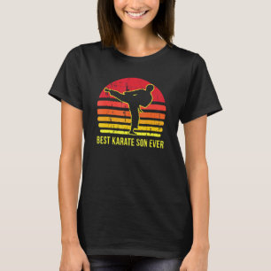 T-shirt Conception de fils de karaté rétro mignon arts mar