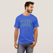 T-shirt Conception de lettrage universitaire en Alaska (Devant entier)