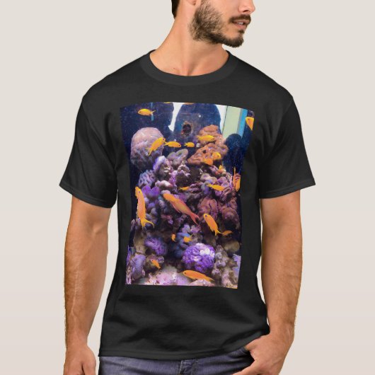 T-shirt Conception de métal de poisson doré (Devant)