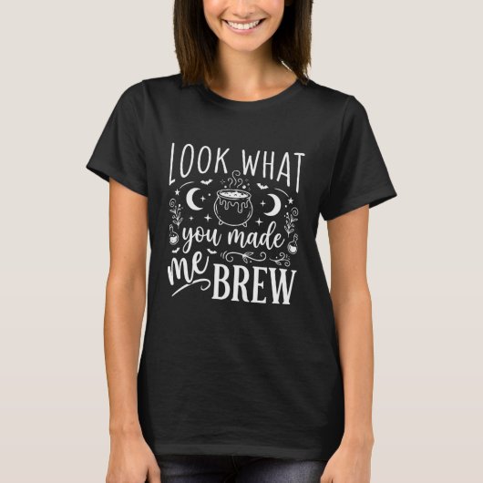 T-shirt Conception de potion drôle de sorcière d'Halloween (Devant)