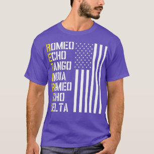 T-shirt Conception de retraite du pilote de la police mili