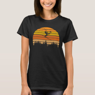 T-shirt Conception de ski au coucher du soleil vintage pou