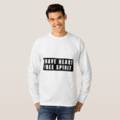 T-shirt Conception de texte Cœur Brave et Esprit Libre (Devant entier)