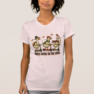 T-shirt Conception de Thanksgiving d'oie qui dévore en lib