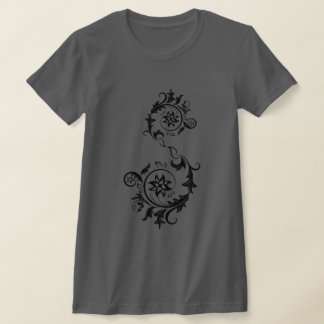 T-shirt Conception de tourbillon de fleurs de mandala orné