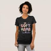 T-shirt Conception de typographie pastel Soft Mama (Devant entier)