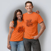 T-shirt Confiance dans la conception de la typographie de 