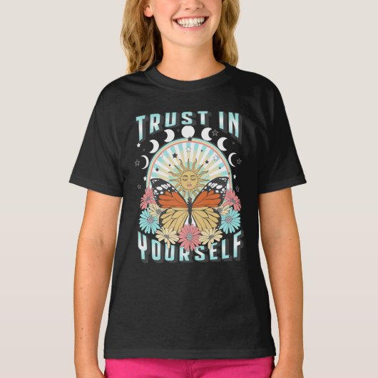 T-shirt Confiance en soi | Soleil céleste et papillon (Devant)