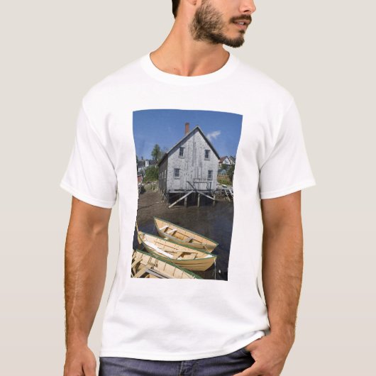 T-shirt Constructeur de dory, Lunenburg, Nouvelle-Écosse, (Devant)