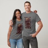 T-shirt Construit en 1963 B-day cadeau pour lui | 60 ans (Unisexe)