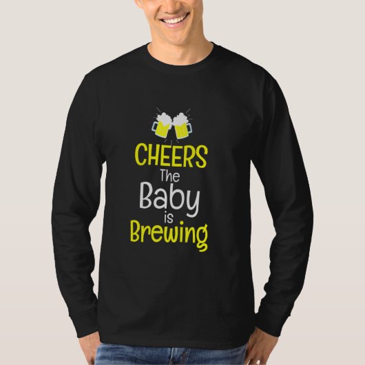 T-shirt Cool Cheers Baby est en train de brasser la bière  (Devant)