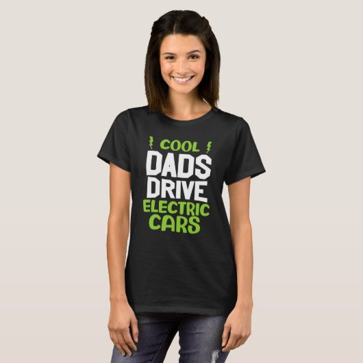 T-shirt Cool dad drive electric car present EV car driver (Devant entier)