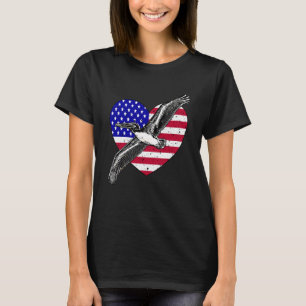 T-shirt Cool Flying Birds Drapeau Heart America Pelican Bi