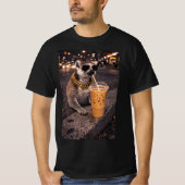 T-shirt Cool Mongoose Drinking Iced Coffee Funny Animal  (Devant)